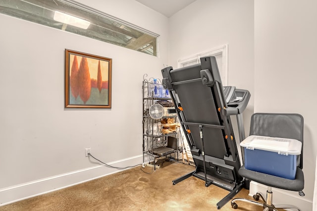 1395 SE Darling St, Stuart, FL 34997 - workout area featuring baseboards