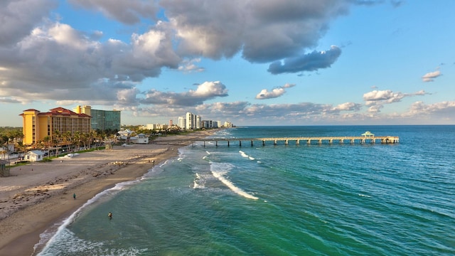 930 Osceola Dr Unit 8, Boca Raton, FL 33432 - water view with nearby beach