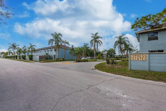1530 Cypress Way Unit E, Palm Springs, FL 33406 - view of asphalt road
