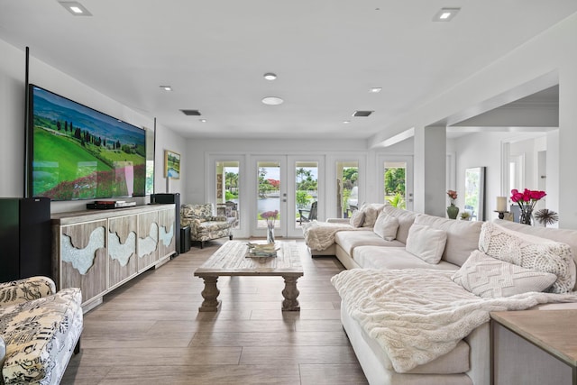 6204 Celadon Cir, Palm Beach Gardens, FL 33418 - living area with wood finished floors and recessed lighting