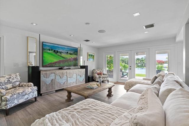 6204 Celadon Cir, Palm Beach Gardens, FL 33418 - living room with wood finished floors and recessed lighting