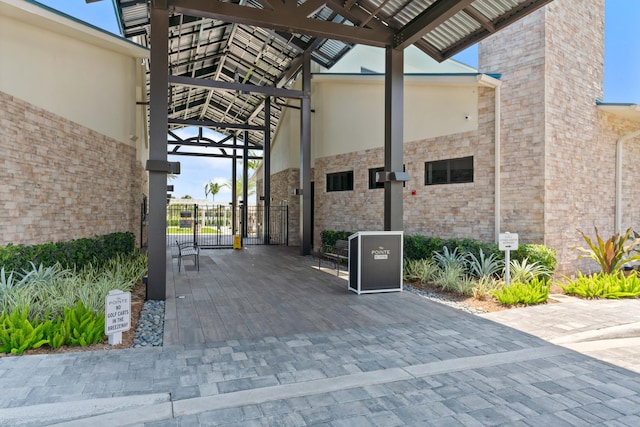 6204 Celadon Cir, Palm Beach Gardens, FL 33418 - view of home's community with a gate