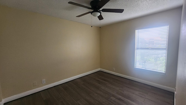 1600 Balfour Point B Dr Unit B, West Palm Beach, FL 33411 - spare room featuring dark wood-type flooring, ceiling fan, and a textured ceiling