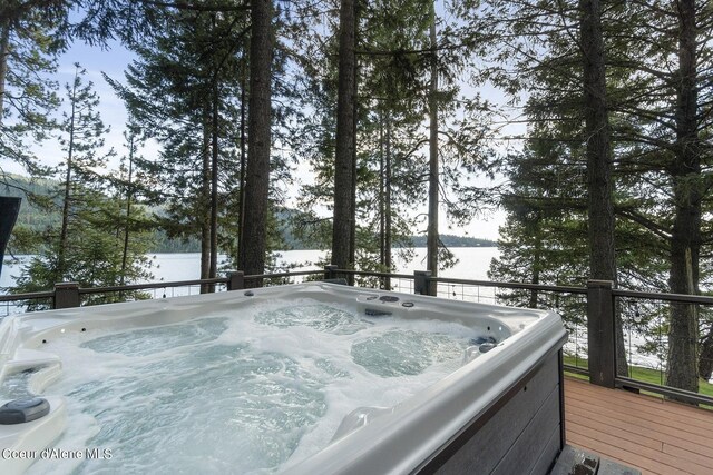 6901 Syringa Rd, Hayden, ID 83835