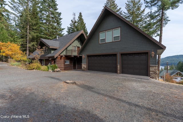 view of front of house featuring a garage