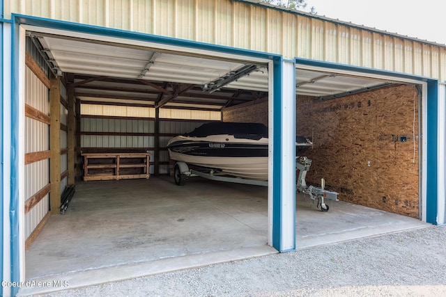 5718 E Sleepy Ln, Coeur Dalene, ID 83814 - view of garage