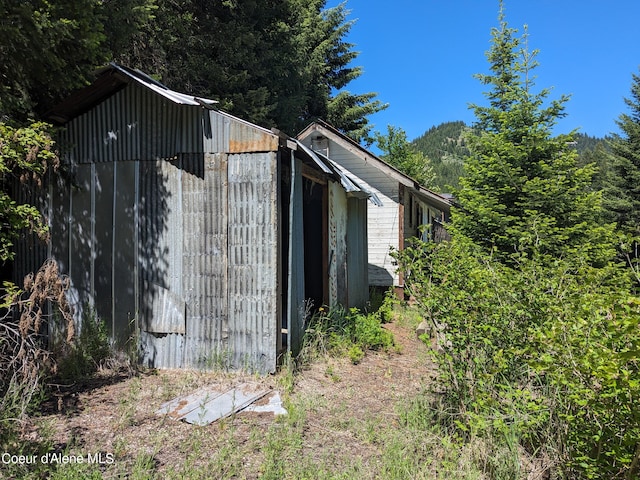 view of outbuilding