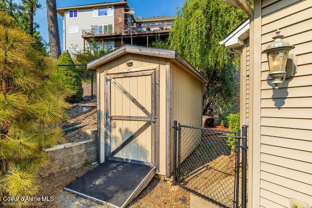 view of outbuilding