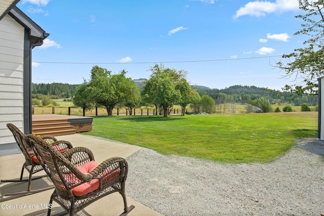 view of yard with a patio area