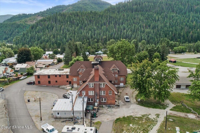 bird's eye view featuring a mountain view