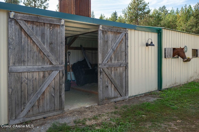 view of outdoor structure