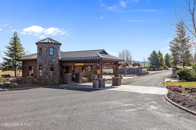 17023 S Citrine Dr, Coeur Dalene, ID 83814 - view of property's community featuring driveway