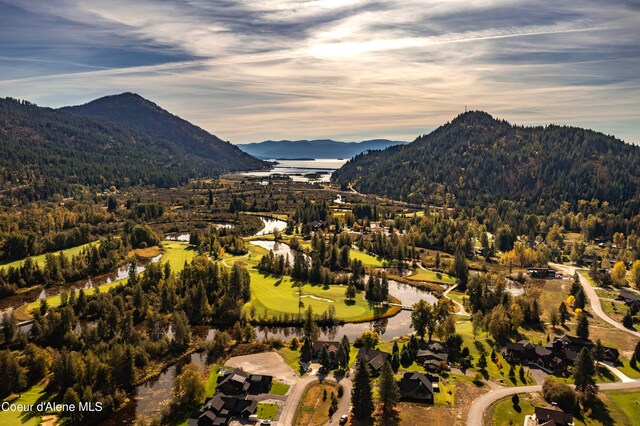 property view of mountains