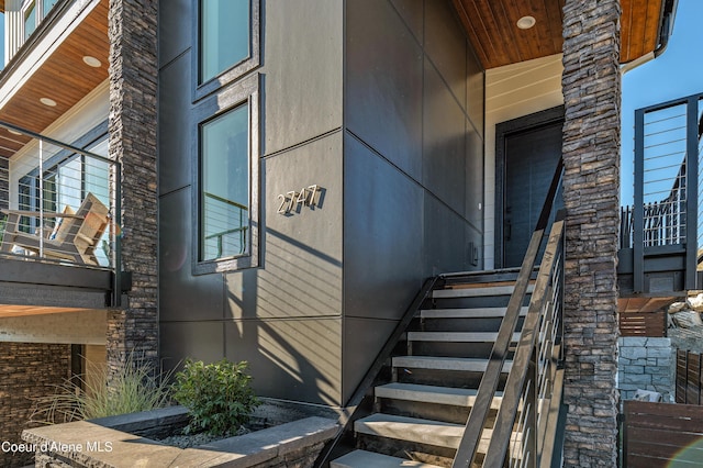 2747 W Lumber Ln, Coeur Dalene, ID 83814 - view of entrance to property