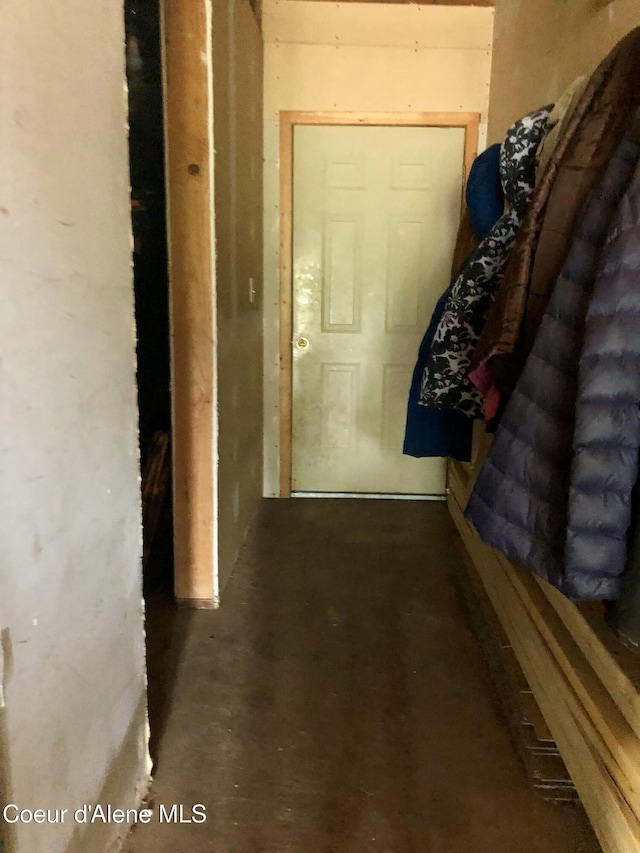 1452 Grizzly Gap Rd, Naples, ID 83847 - view of doorway