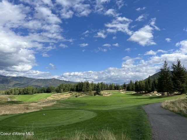 286 Diamond Hitch Dr, Kellogg, ID 83837