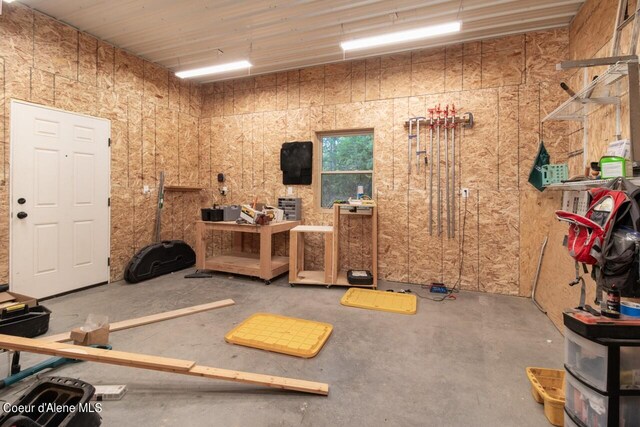 misc room featuring concrete flooring