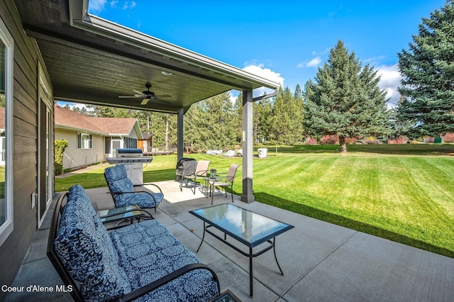 view of patio / terrace with ceiling fan