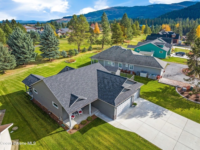 drone / aerial view with a mountain view