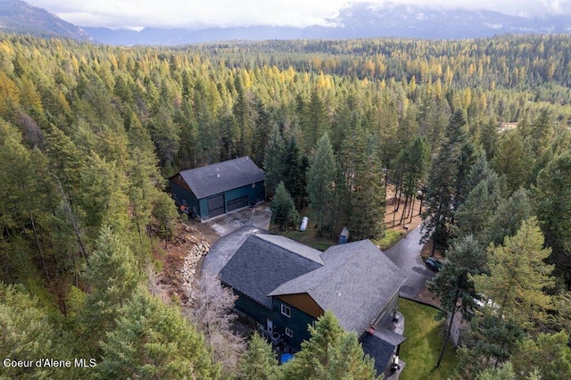 bird's eye view featuring a mountain view