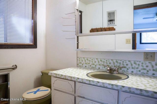905 S Tanglewood Rd, Post Falls, ID 83854 - bathroom featuring vanity and toilet