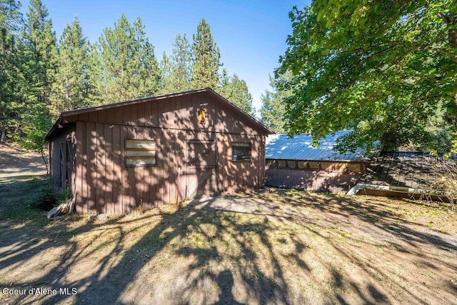 905 S Tanglewood Rd, Post Falls, ID 83854 - view of side of property featuring an outbuilding