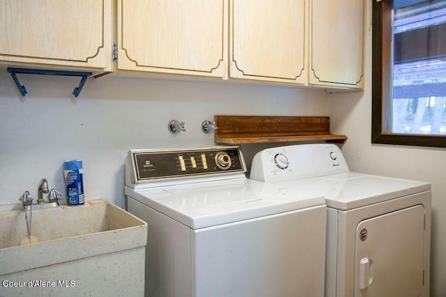 905 S Tanglewood Rd, Post Falls, ID 83854 - washroom with washing machine and clothes dryer and cabinet space