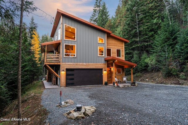 contemporary house featuring a garage