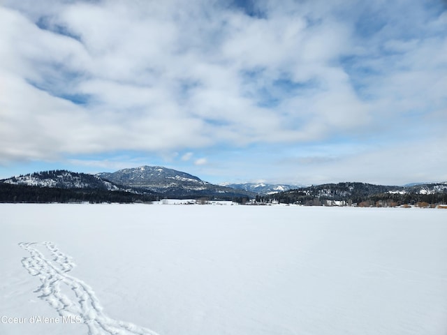 property view of mountains