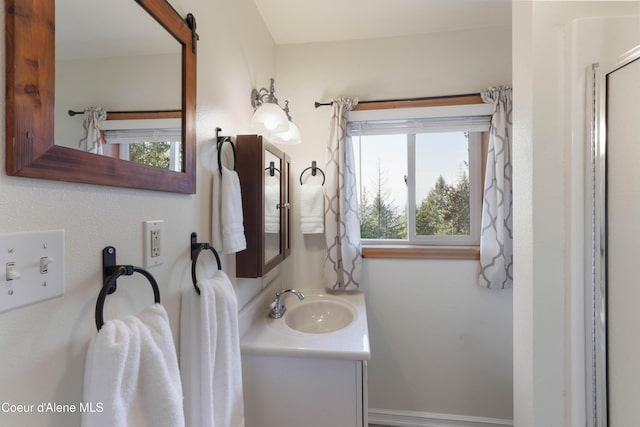 431 E Sunnyside Rd, Sandpoint, ID 83864 - bathroom featuring vanity