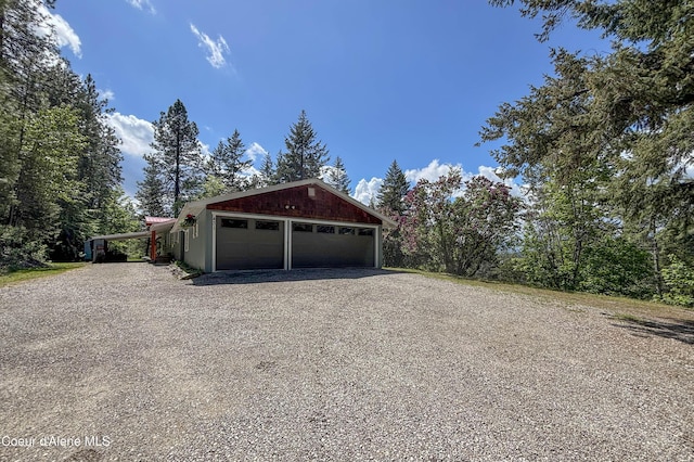 431 E Sunnyside Rd, Sandpoint, ID 83864 - garage featuring driveway