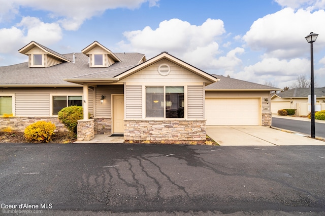 view of front of house with a garage