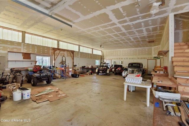 694 S Signal Point Rd, Post Falls, ID 83854 - view of garage