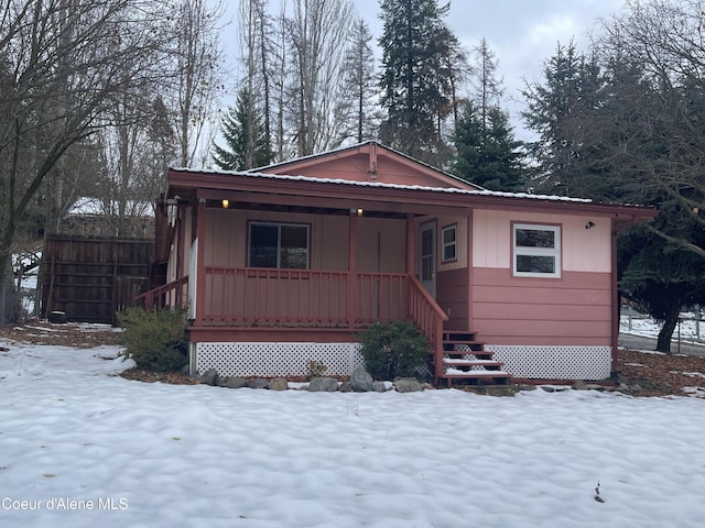view of front of house with covered porch