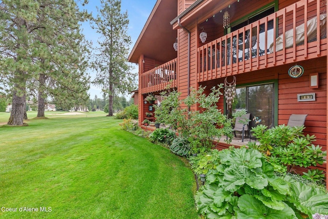 5299 W Green Ct # 5, Rathdrum, ID 83858 - view of green lawn featuring a balcony