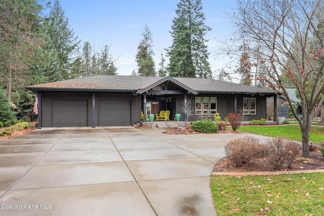 view of front facade with a garage