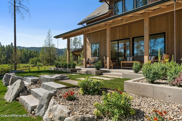 exterior space featuring a porch