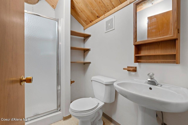 bathroom with a shower with door, sink, wooden ceiling, toilet, and lofted ceiling