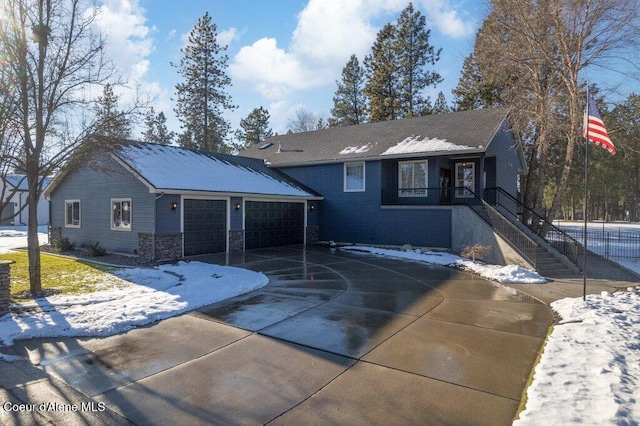 view of front facade with a garage