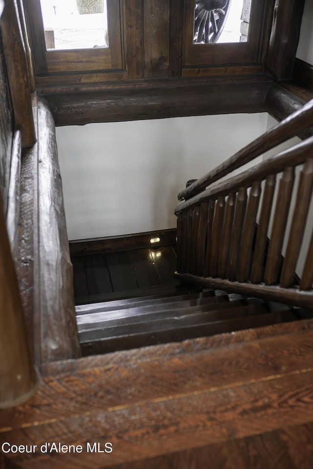 16692 S Lazurite Dr, Coeur Dalene, ID 83814 - view of staircase