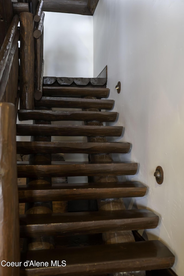 16692 S Lazurite Dr, Coeur Dalene, ID 83814 - view of stairs