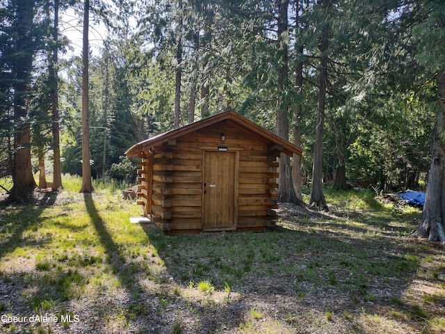 view of outdoor structure