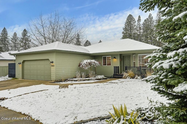 view of front of house featuring a garage