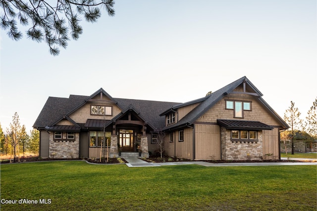 craftsman inspired home with a front yard