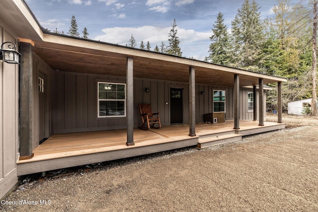 exterior space featuring a porch