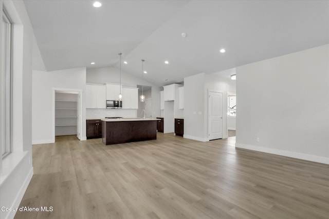 1109 N Country Club Dr Unit 15, Deer Park, WA 99006 - photo 8