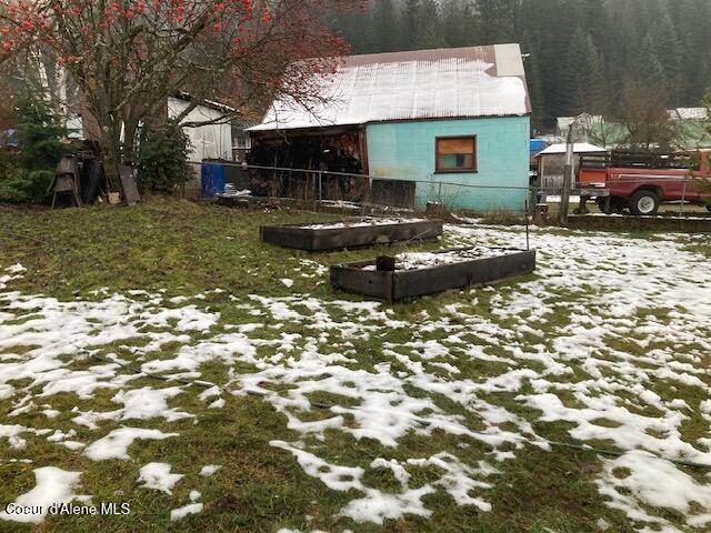 view of snowy yard