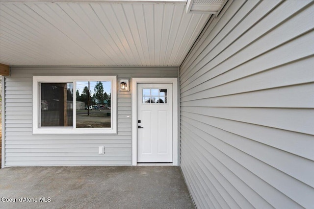 view of entrance to property