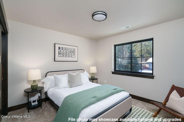 bedroom featuring carpet floors