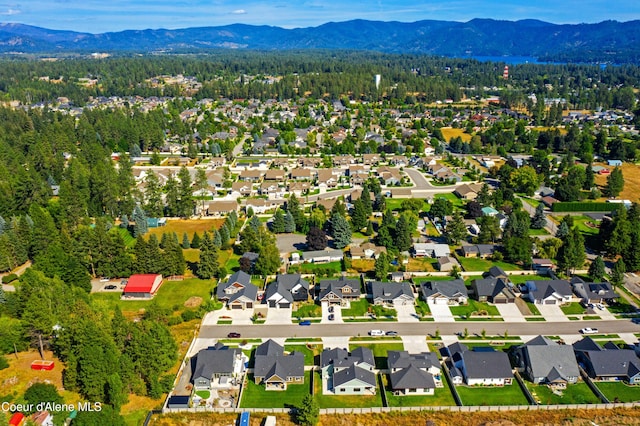 bird's eye view featuring a mountain view